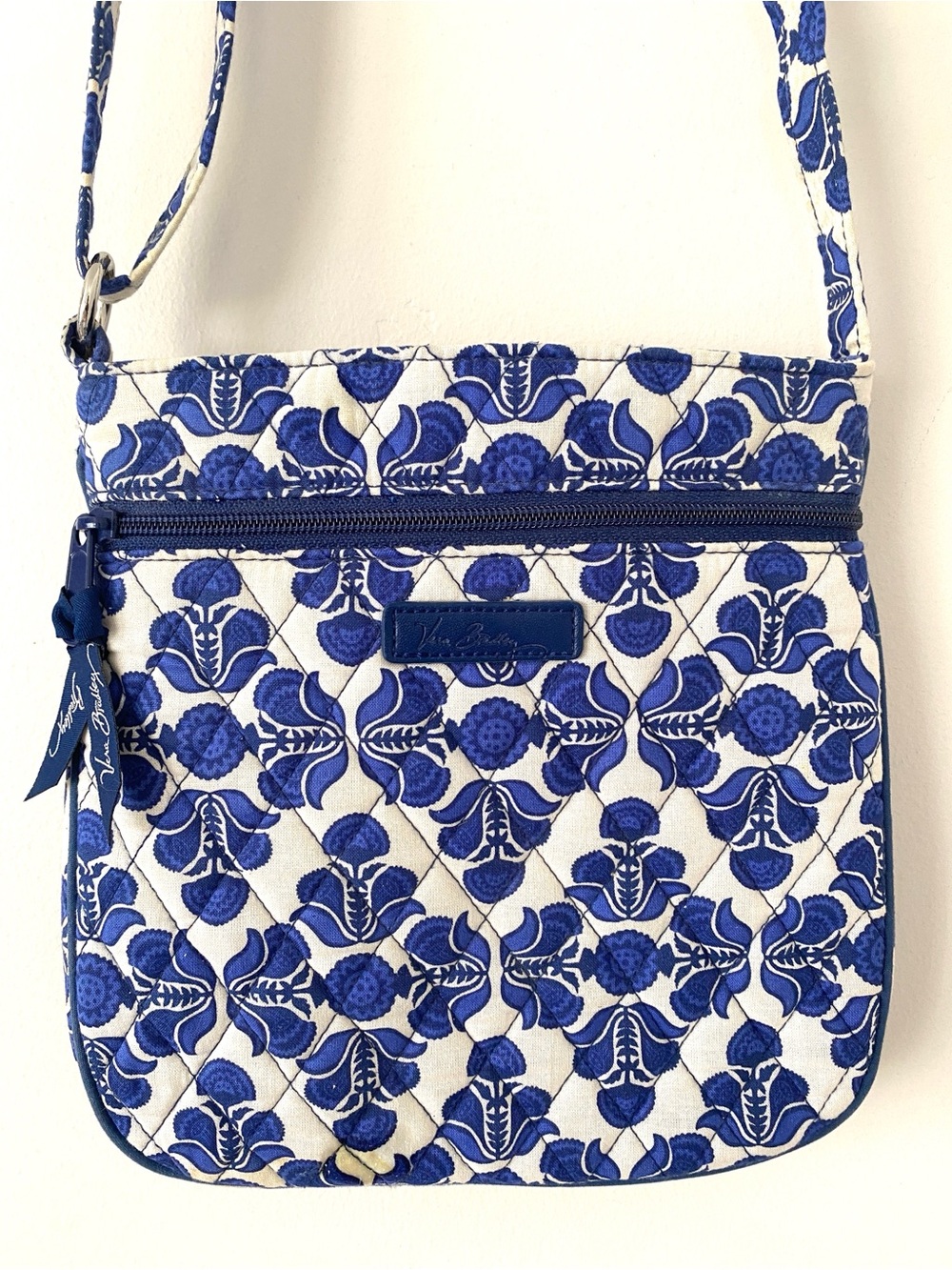 Vera Bradley Quilted crossbody bag Vivid Blue Floral Vacation Travel Lightweight